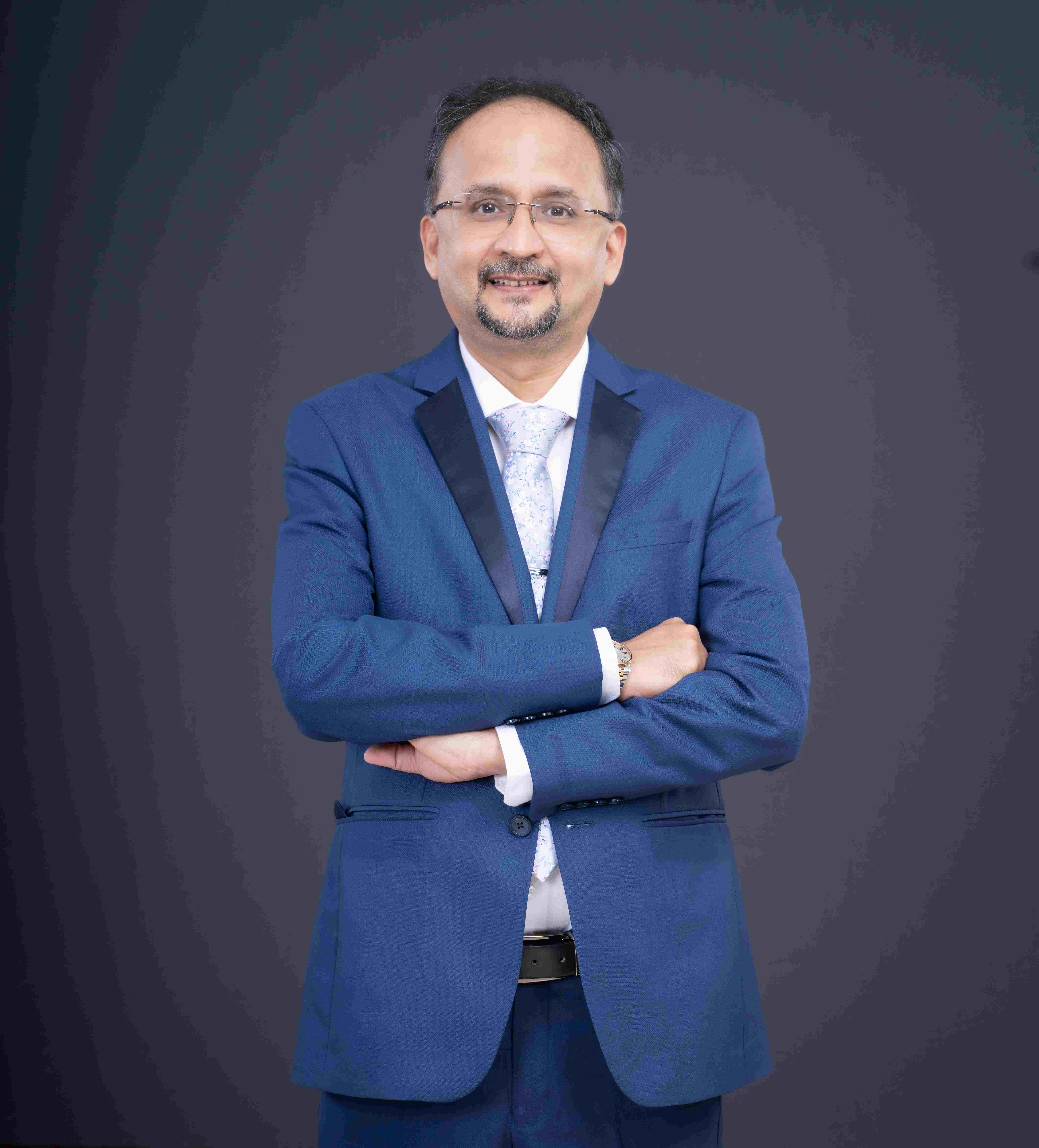 Dr. Chaitanya Ganpule - Robotic Gynecology Surgeon in Pune